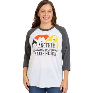 Hocus Pocus 3/4 Length Style Shirt Size S NWOT